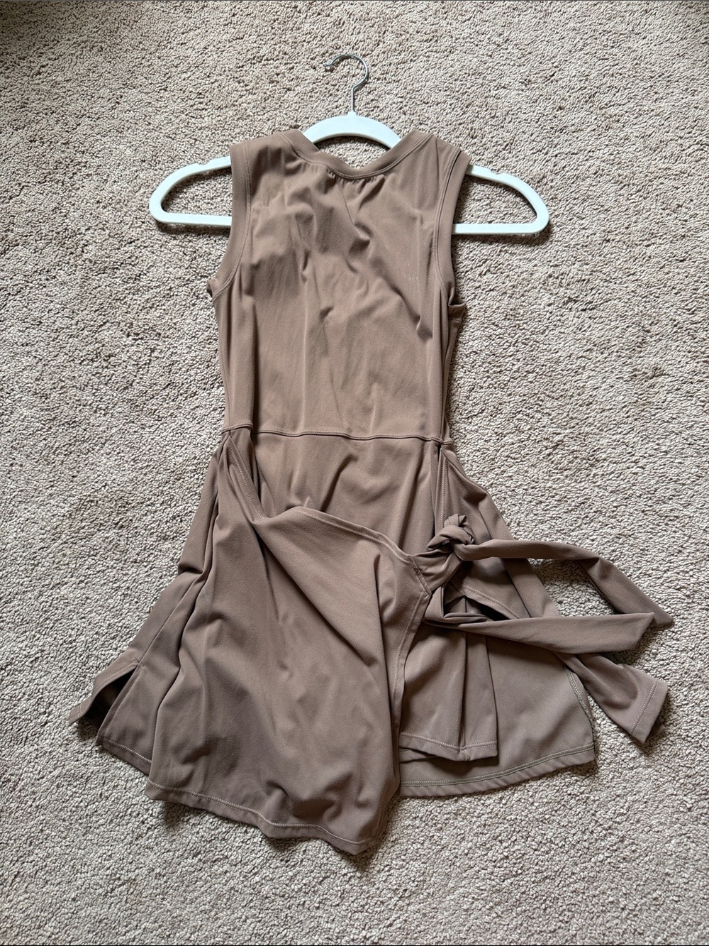 Sleeveless Tie-Waist Brown Women’s Dress